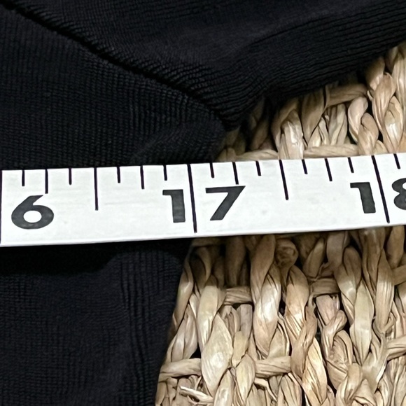 EUC CLAUDIA RICHARD Black Top - Picture 5 of 6